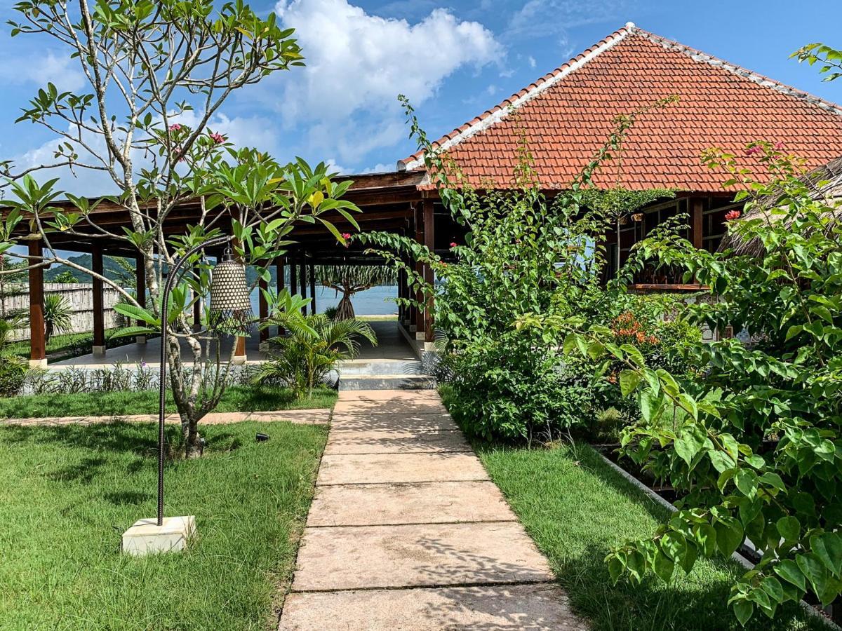 The Club Villas Lombok セコトン エクステリア 写真